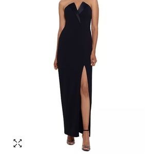 Betsy & Adam Women's Strapless Gown